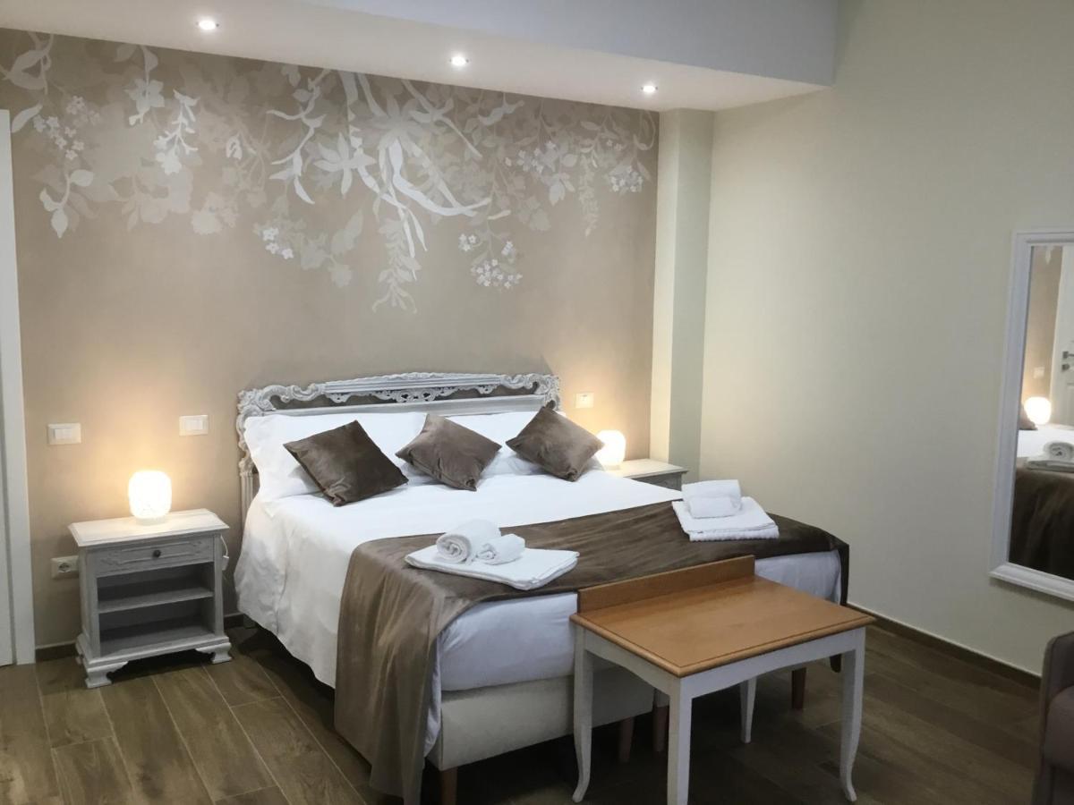 מטרה Cavaliere Suite & Rooms מראה חיצוני תמונה