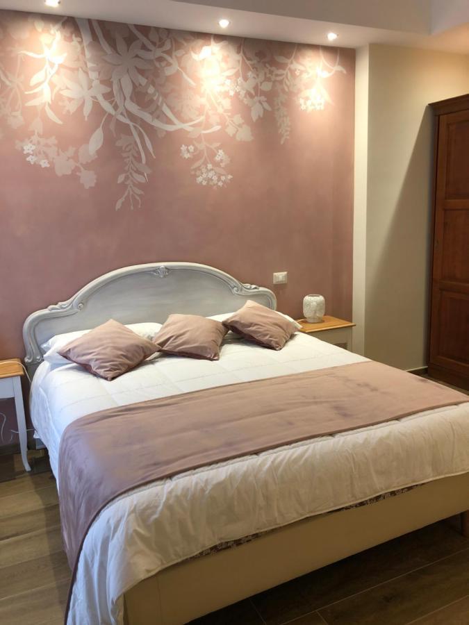 מטרה Cavaliere Suite & Rooms מראה חיצוני תמונה