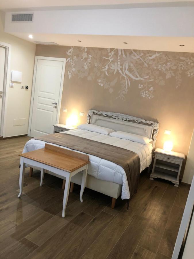 מטרה Cavaliere Suite & Rooms מראה חיצוני תמונה