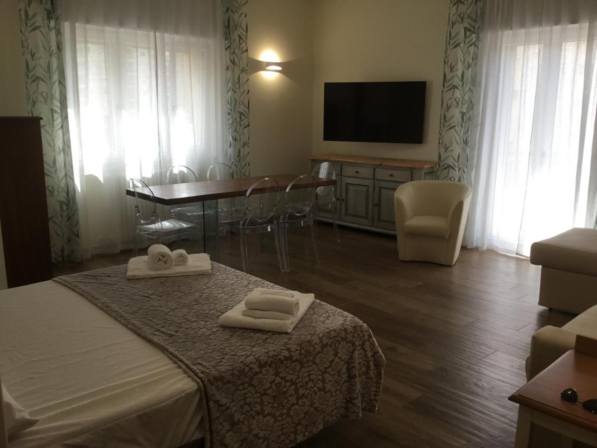 מטרה Cavaliere Suite & Rooms מראה חיצוני תמונה